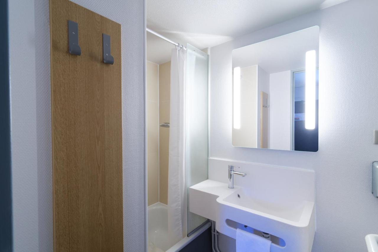 B&B Hotel Chateauroux Aeroport Deols Bagian luar foto